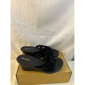 Skechers black wedges womens 7 strappy toe strap